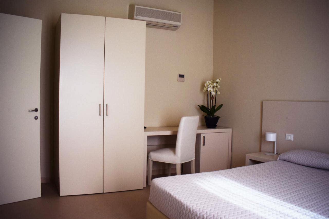 Hotel&Residence Exclusive Marina Di Carrara Exterior foto